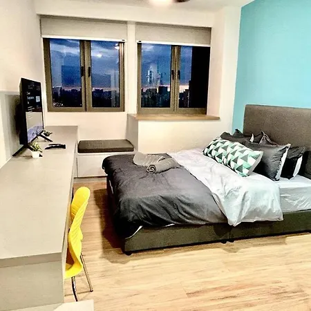 Kl Sentral-Pool,Netflix,Gym,Monorail,Coworking,2Pax Apartment